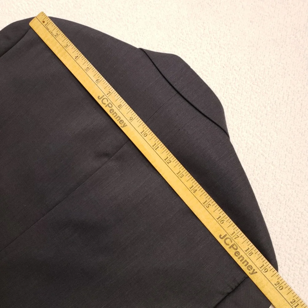 Jos. A. Bank Suit Mens 42R 36W Gray Tailored Fit Executive Wool 2-Piece Set
